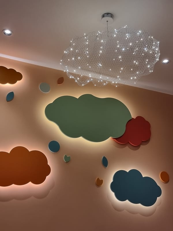 Interior design featuring cloud-like light fixture documented in Kemer