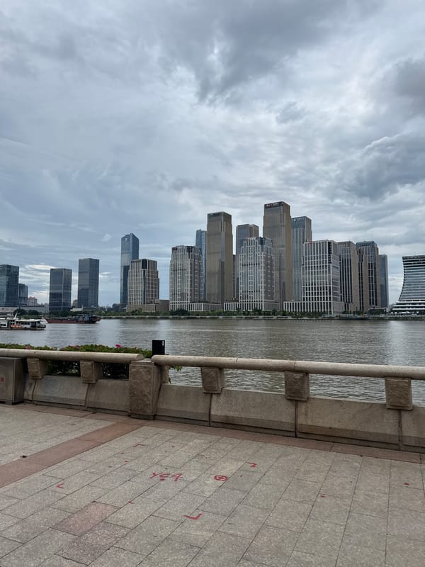 Morning stroll along Guangzhou's Pearl River promenade