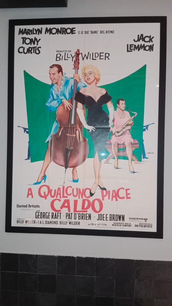 Italian "Some Like It Hot" poster spotted on wall