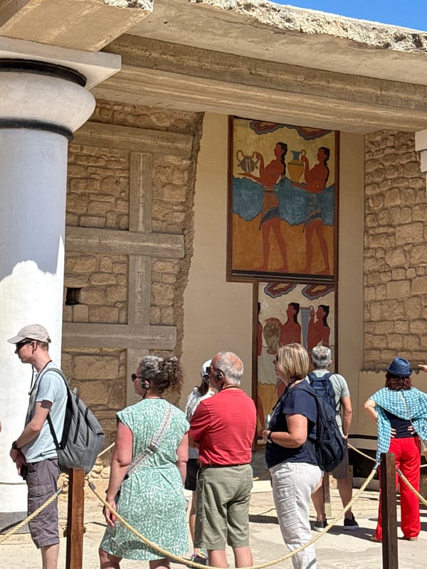 Morning tour of Knossos Palace ruins in Heraklion, Crete