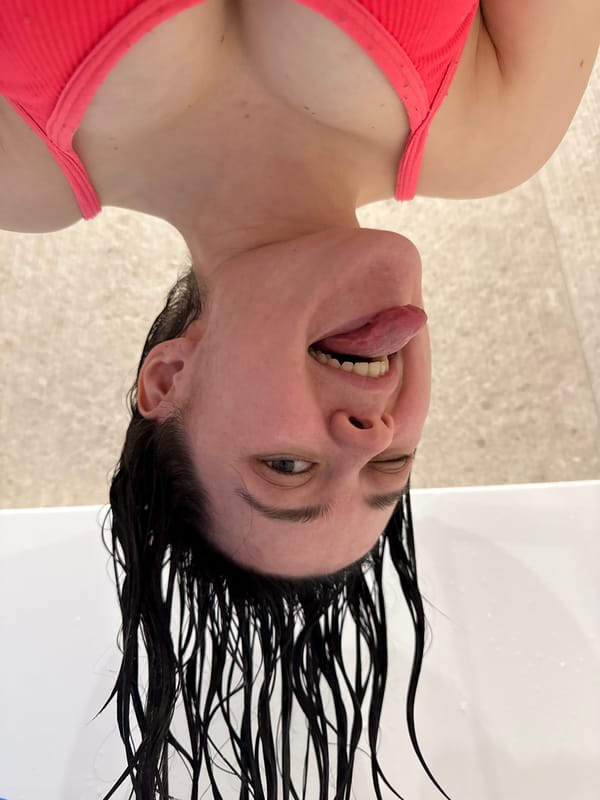Woman captures playful bathroom selfies in Izhevsk