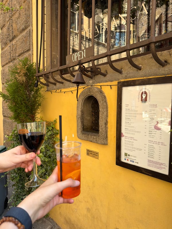 Summer afternoon across Florence's streets and bridges