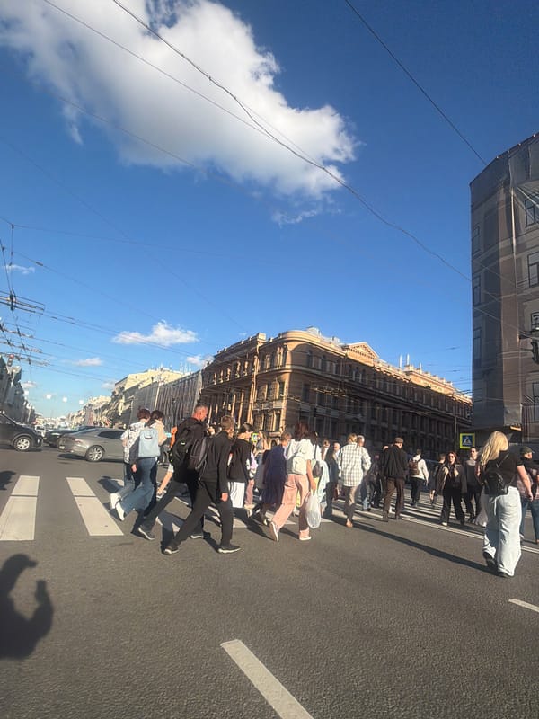Afternoon stroll through Saint Petersburg's historic centre