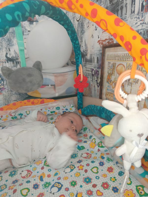 Family birthday celebration with baby documented in Andreyevo home