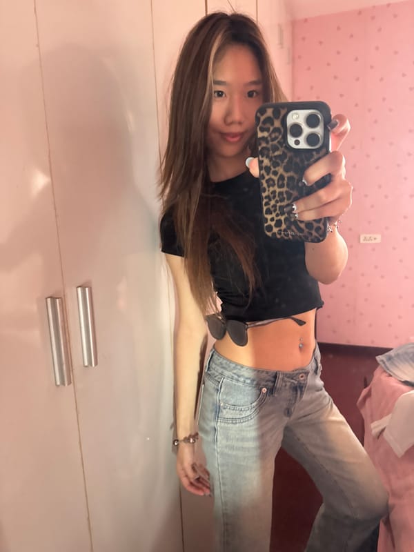 Late-night selfie session and dog walk documented in Shapingba