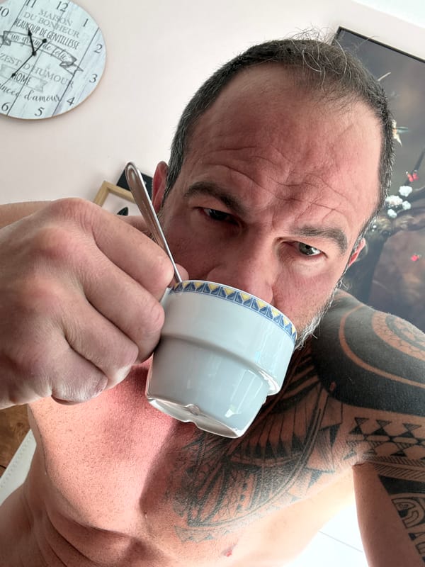 Morning moments captured in Belgian town