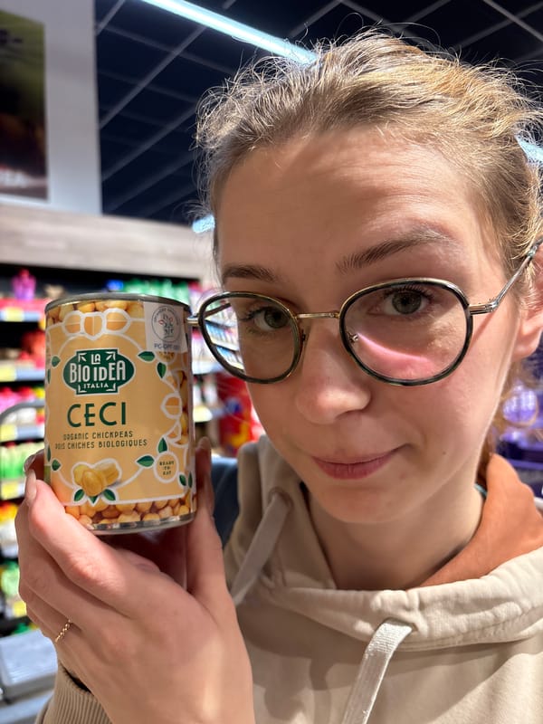 Woman shops for organic chickpeas, children's books in Kragujevac