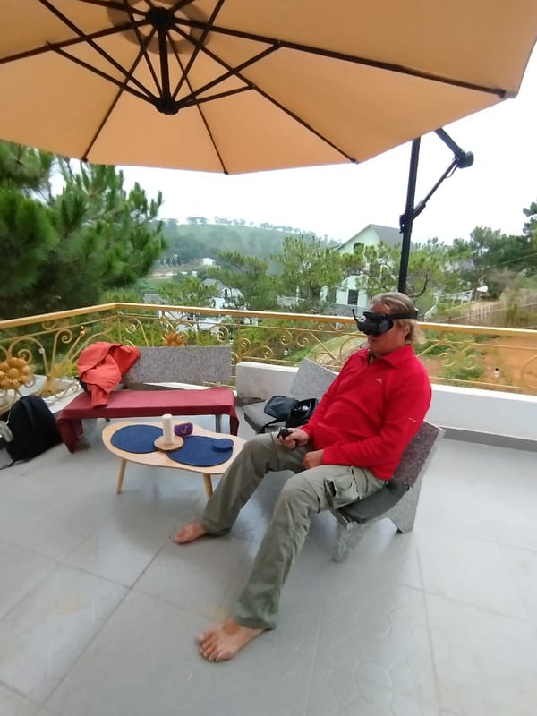 Residential scenes and construction sites documented in Lạc Dương Vietnam