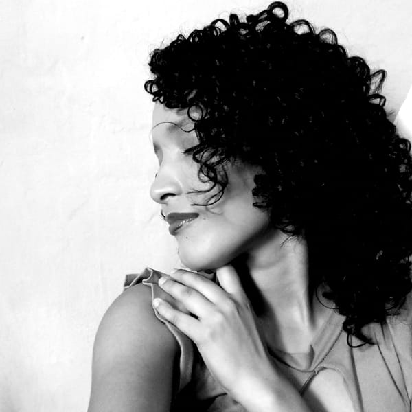 Portrait photography session documented in Parroquia Ocumare, Venezuela