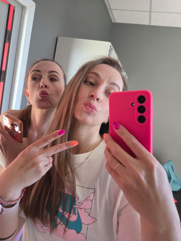 Women take selfies in Birobidzhan indoor facilities