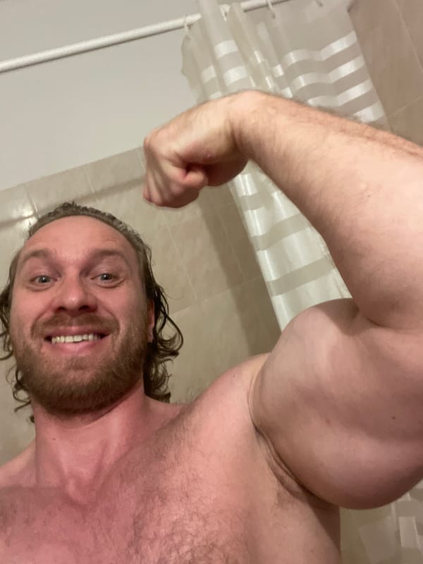 Casual flex pose at home in Saint Petersburg