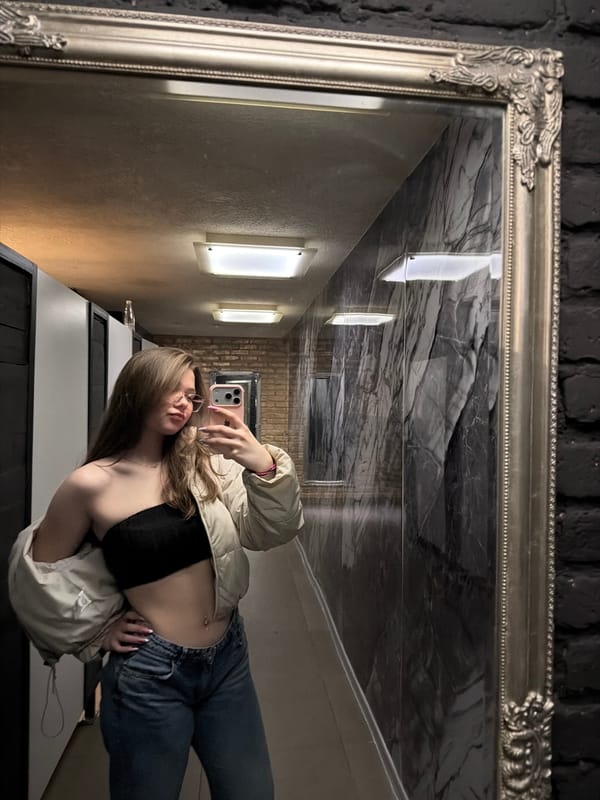 Nightclub scene captured in Veliko Tarnovo, Bulgaria