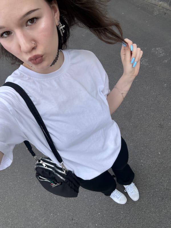 Back-to-back outdoor selfies near Sinyavino, Russia