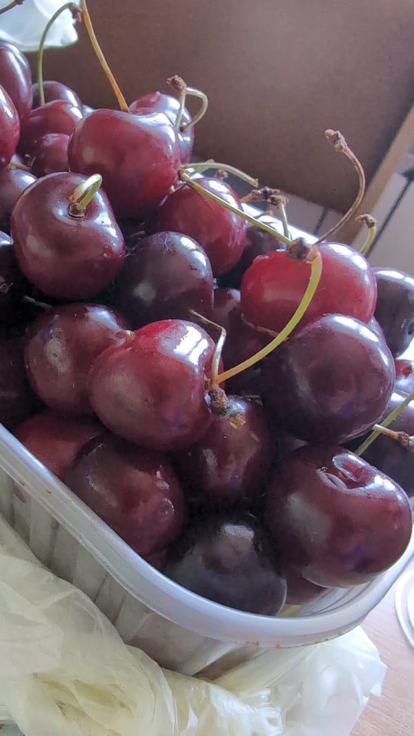 Fresh produce and everyday objects in Mykolaiv