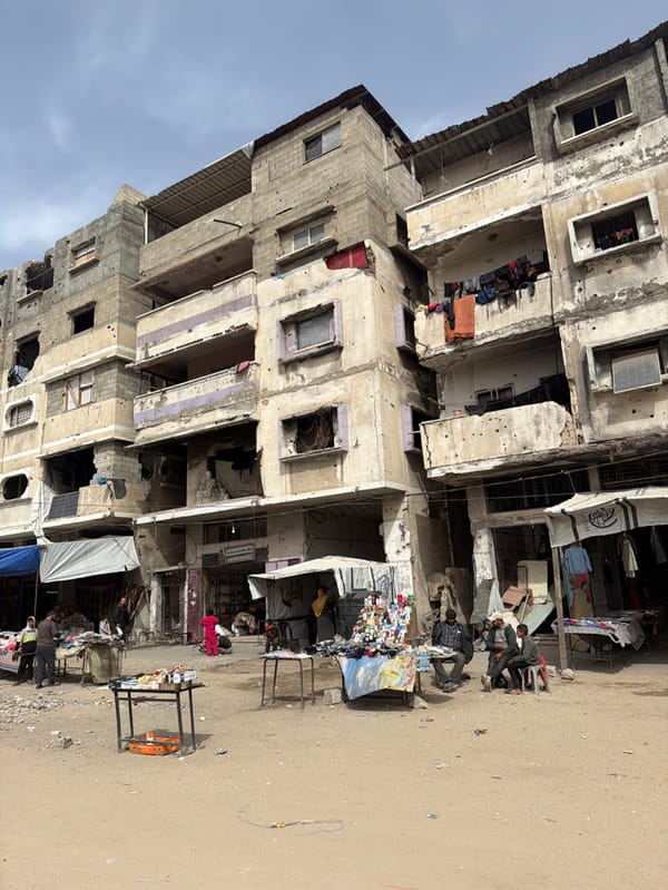 Gaza City residents navigate daily life amid widespread structural damage