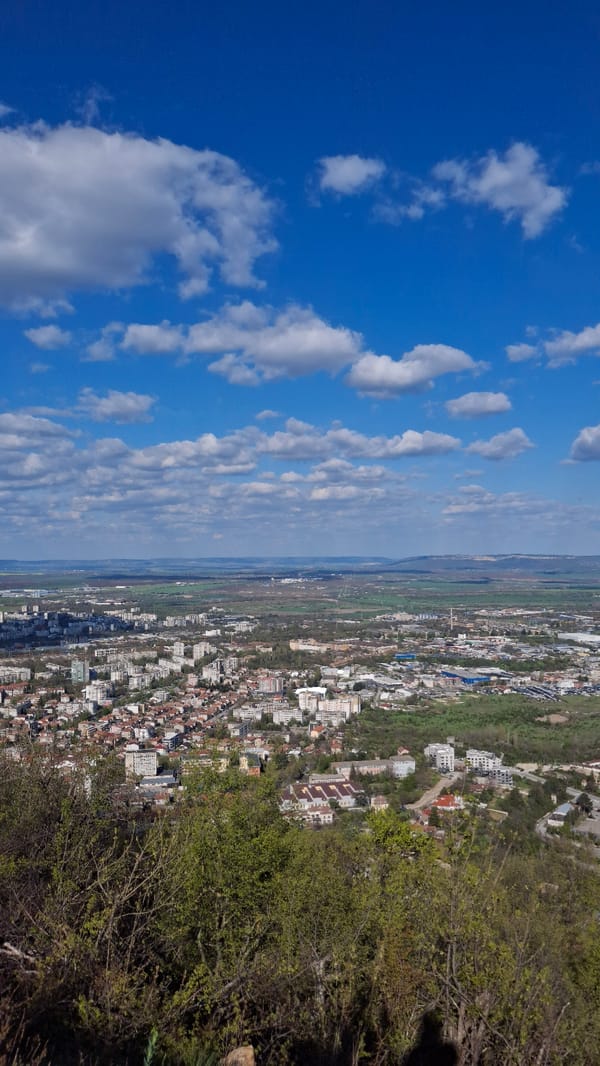 Clear skies and clouds observed over Shumen, Bulgaria