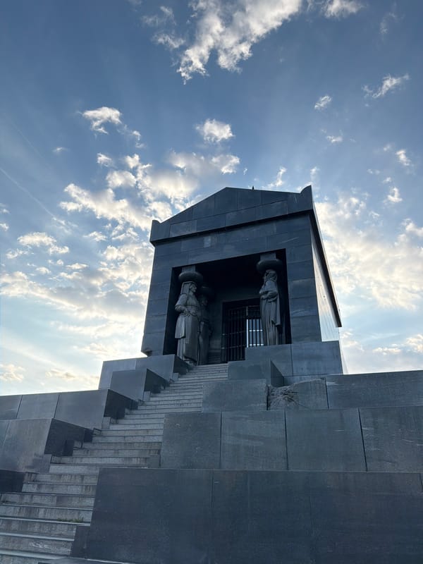 Witness documents war memorials in Vozdovac, Serbia