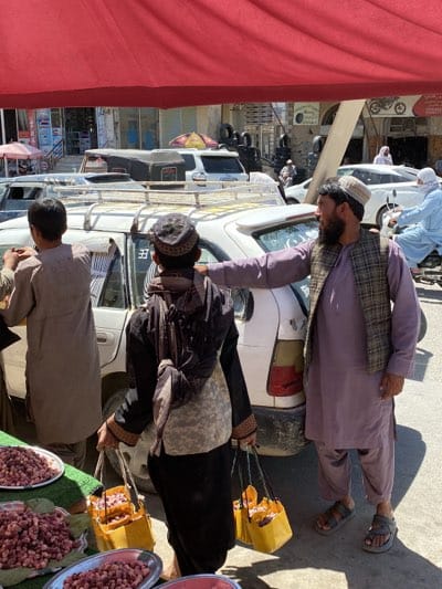 Morning mulberry market bustles in Kandahar streets