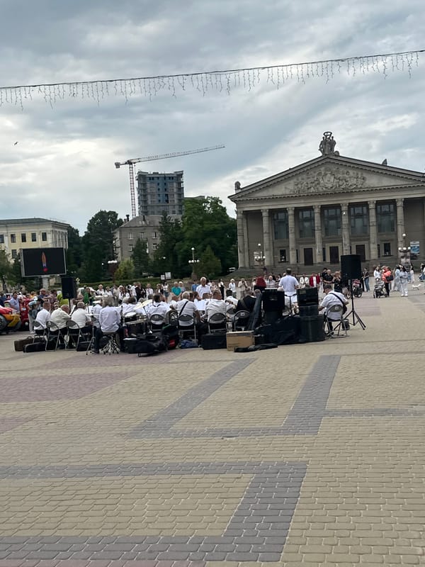 Brass band and street performers fill Ternopil's central square