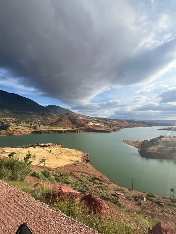 Green-hued Bin el Ouidane Lake viewed near Ait Mazigh, Morocco