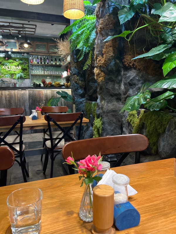Diner captures meal and ambiance at Nha Trang cafe