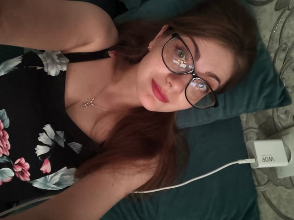 Casual close-up moment, resting on a pillow near Novaya Usman