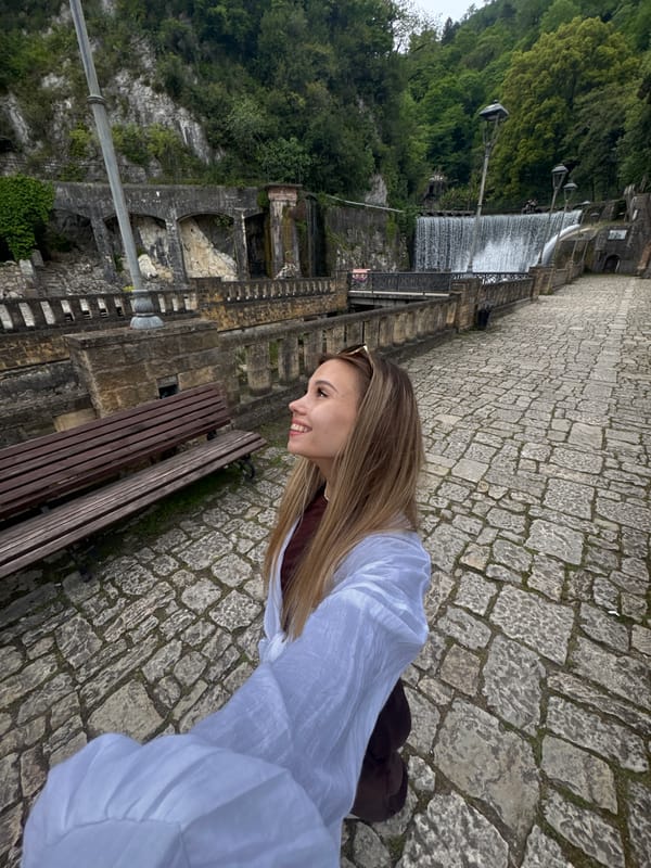 Tourist documents afternoon sightseeing tour of New Athos, Abkhazia