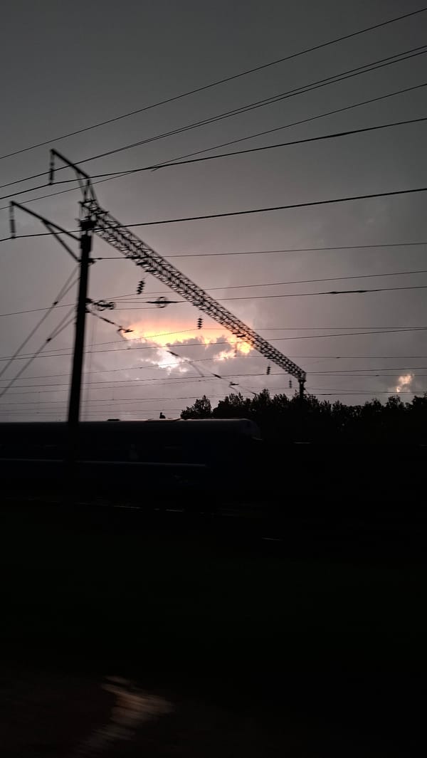 Evening weather shift observed in Smalyavichy, Belarus