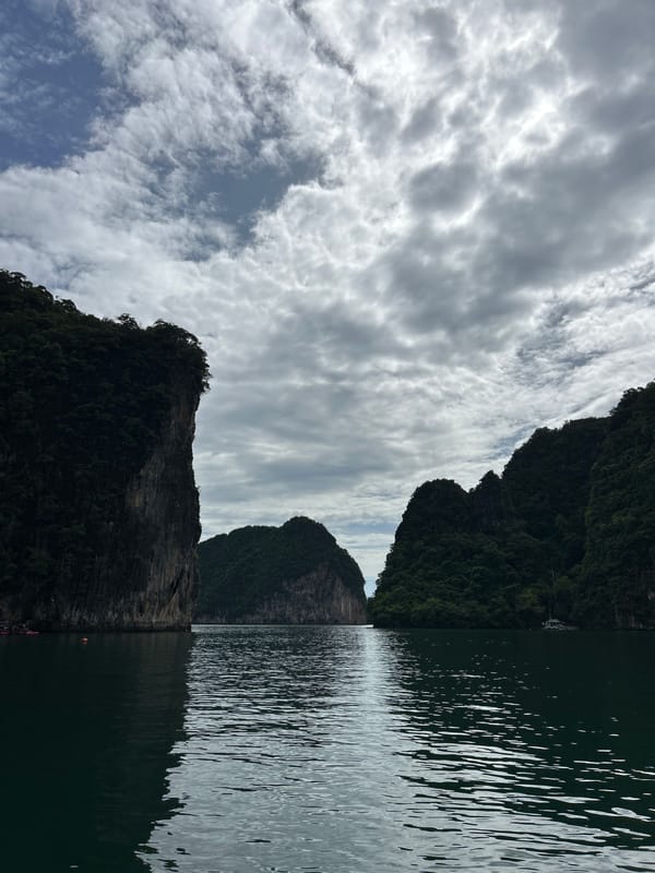 Up close with the karst cliffs of Khlong Khian by boat