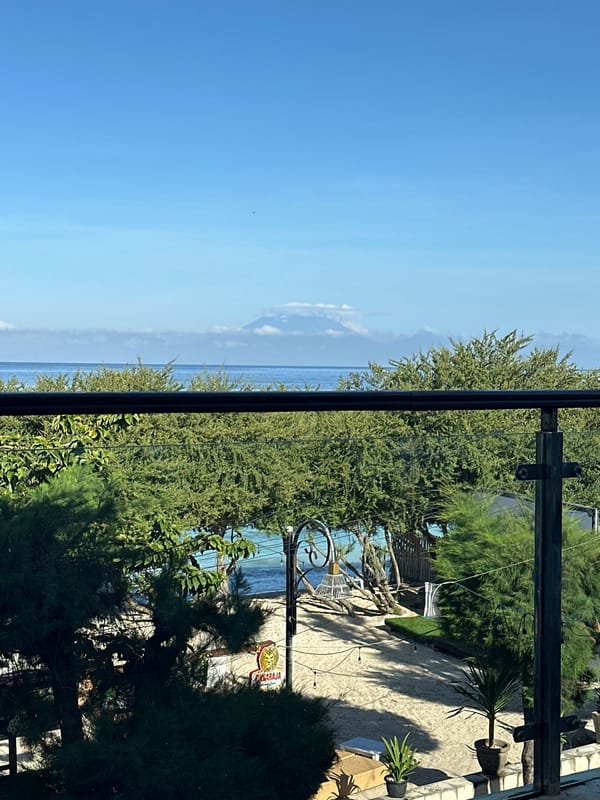 Family enjoys beachside resort moments in Indonesia