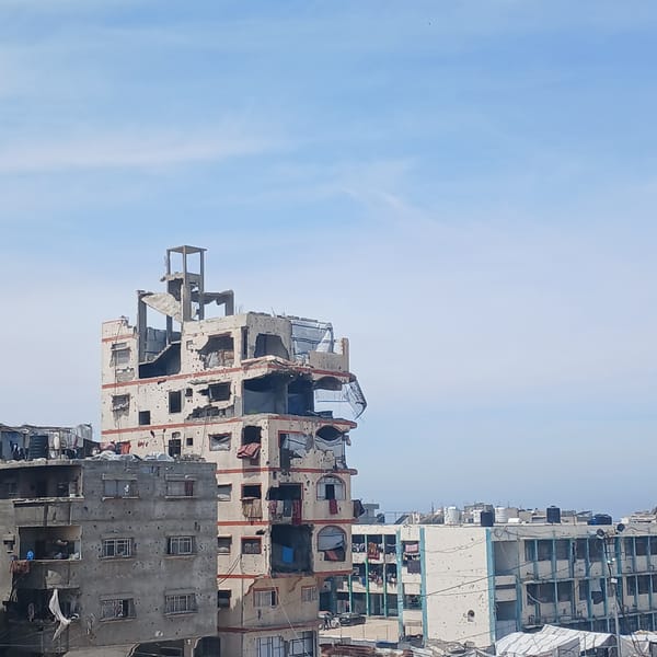 Gaza witnesses document ongoing destruction and displacement scenes