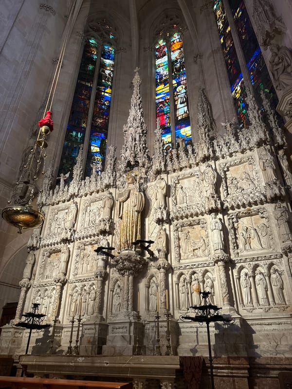 Inside Palma's Gothic cathedral, altars and arches up close