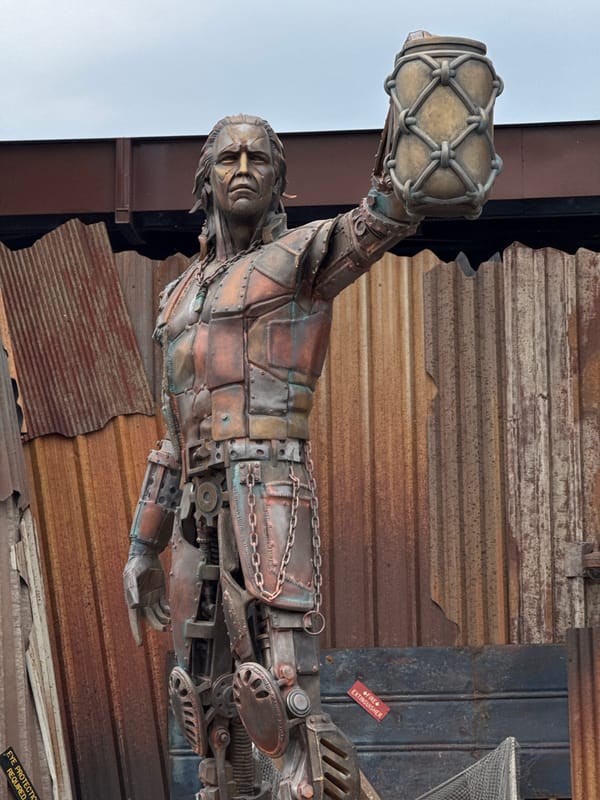 Early morning scenes documented at Universal Studios Beijing attractions