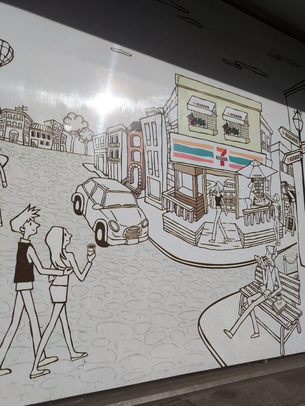 Morning street scenes documented in Ulsan commercial district