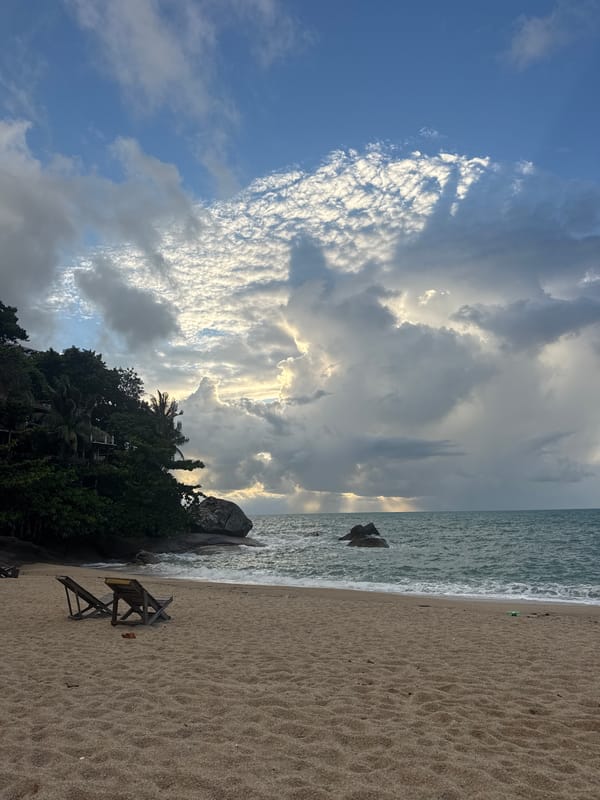 Evening beach scenes documented at Baan Thong Nang, Thailand