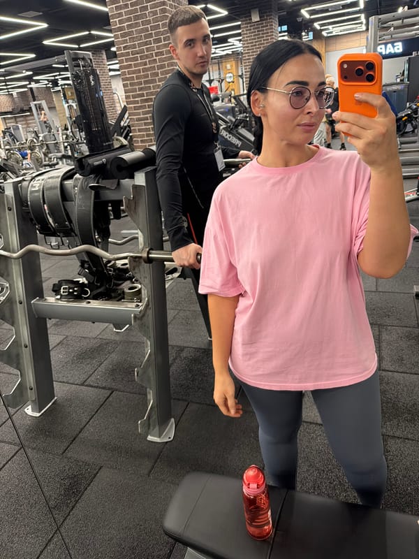 Routine workout session documented at Saint Petersburg gym