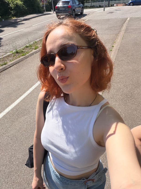 Sunny morning selfies and sightseeing near Strasbourg's European Parliament
