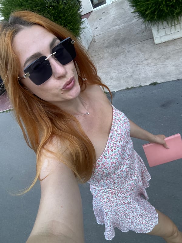 A lazy Budva afternoon: streets, selfies, and pets at home
