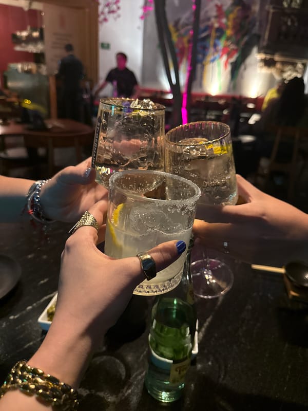 Late night bar crawl and dining in Mexico City