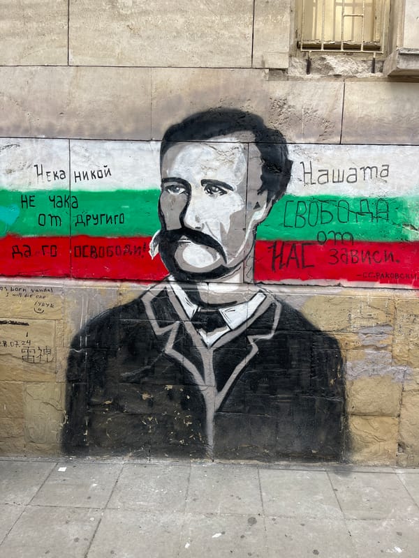 Historical portrait mural spotted in Burgas, Bulgaria