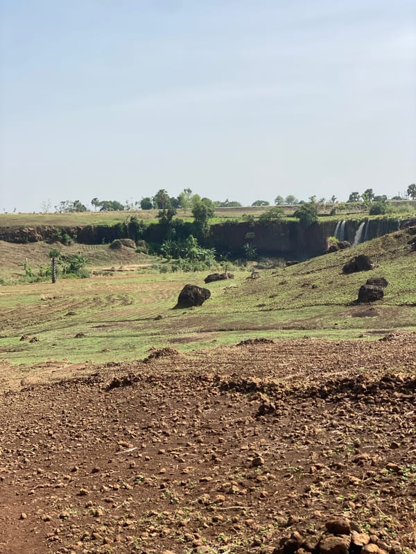 Rural Nigerian landscapes and waterfalls documented near Maigizo