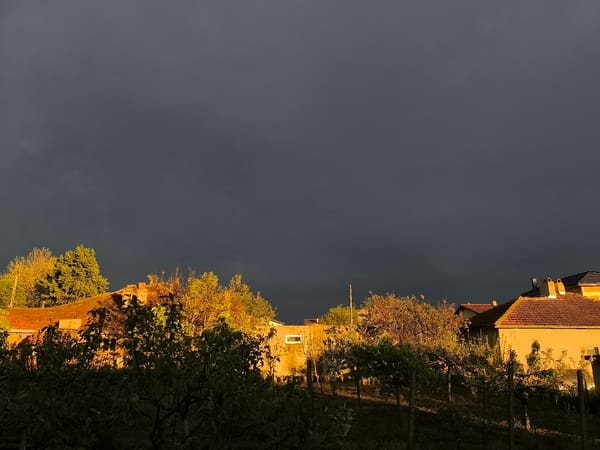 Dark skies observed over Priseltsi neighborhood, Bulgaria