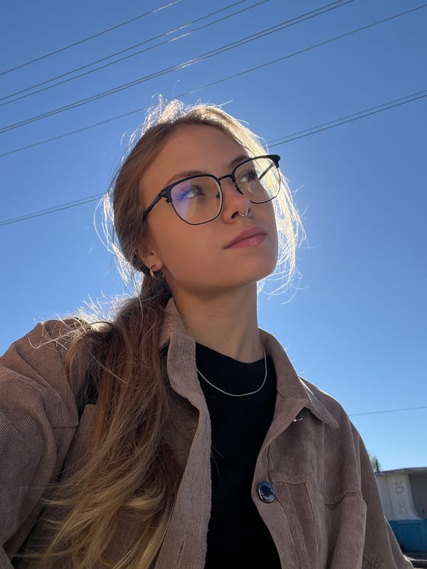 Sunny afternoon selfies in Фоки, Russia