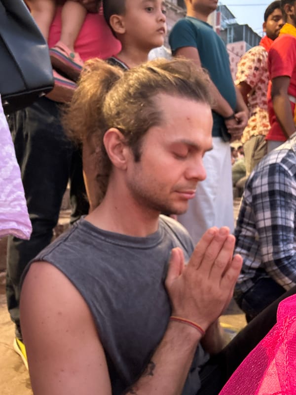 Large spiritual gathering draws crowds to Varanasi ghats