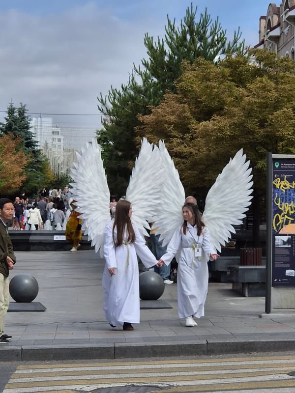 Waterfront dining and angel costumes on Vladivostok streets
