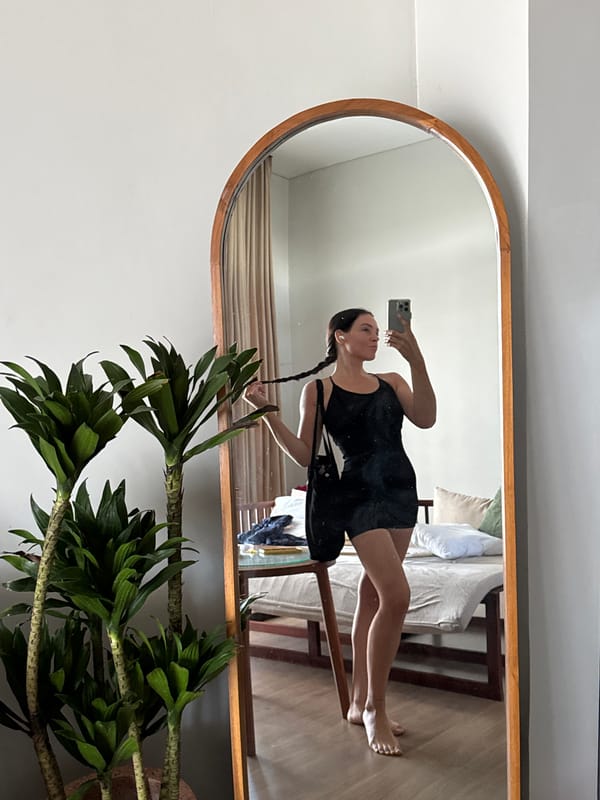 Mirror selfies and an outdoor snap in North Kuta, Bali