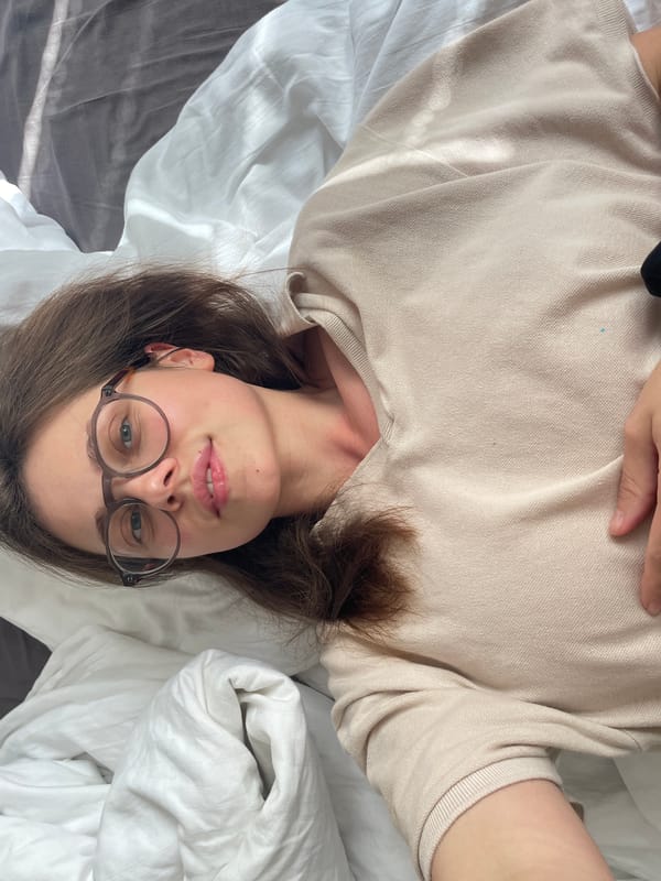 Relaxed bedroom portrait series in Vrchlabí, Czechia