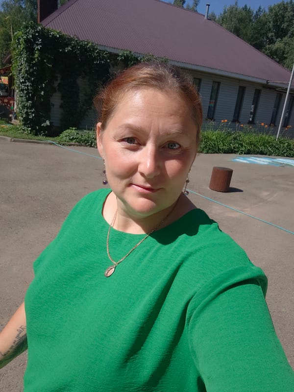 A lively summer day at a park in Chaikovsky, Russia