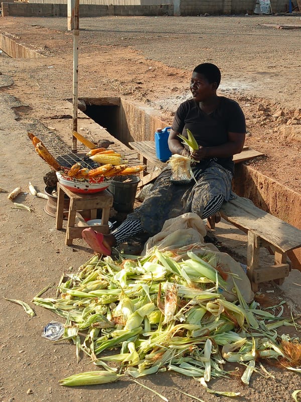 Ordinary street life captured across central Nigerian towns