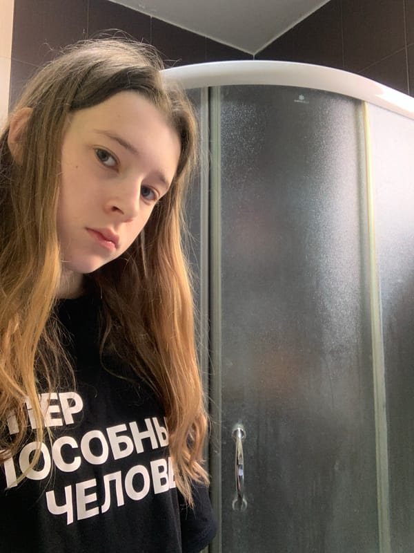 Woman documents morning bathroom routine in Belgrade suburb